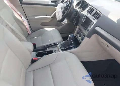 2015 Volkswagen Golf Tdi S 4-Door z USA, uszkodzony, nr VIN 3VW2A7AU0FM037018